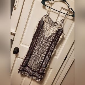 Knox rose dress.  Size L.